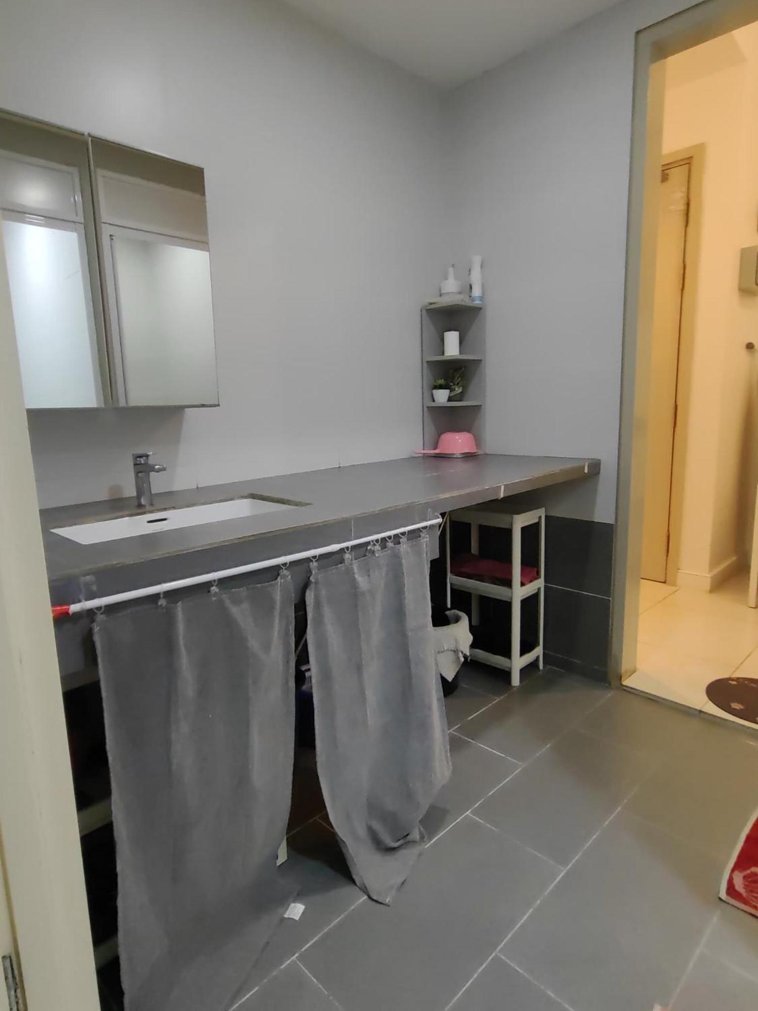 Homezstay Soho Timesquare Miri Εξωτερικό φωτογραφία